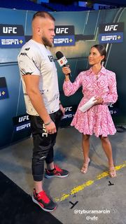 Charly Arnolt feet photo thumbnail