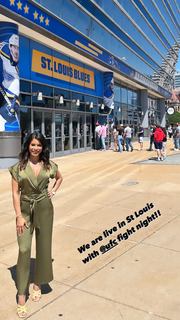 Charly Arnolt feet photo thumbnail