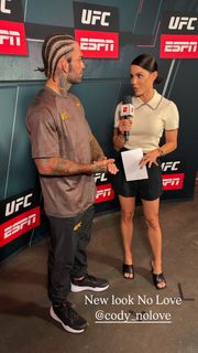 Charly Arnolt feet photo thumbnail