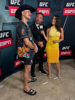 Charly Arnolt feet photo thumbnail