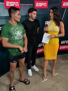 Charly Arnolt feet photo thumbnail