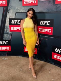 Charly Arnolt feet photo thumbnail