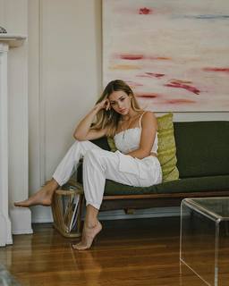 Charly Jordan feet photo thumbnail