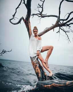 Charly Jordan feet photo thumbnail