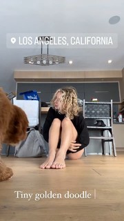 Charly Jordan feet photo thumbnail