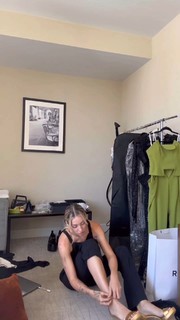 Charly Jordan feet photo thumbnail