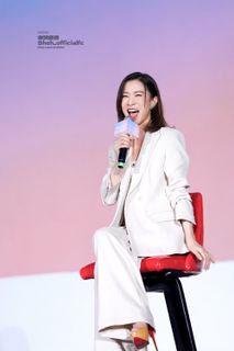 Charmaine Sheh feet photo 11