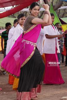 Charmi Kaur feet photo 7