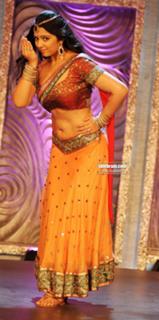 Charmi Kaur feet photo 3