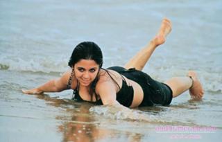 Charmi Kaur feet photo 20