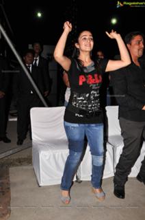Charmi Kaur feet photo 9
