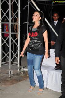 Charmi Kaur feet photo 1