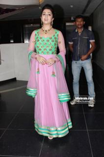 Charmi Kaur feet photo 4
