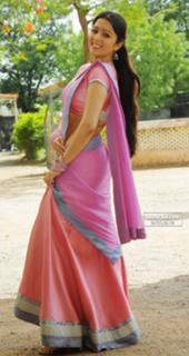 Charmi Kaur feet photo 13