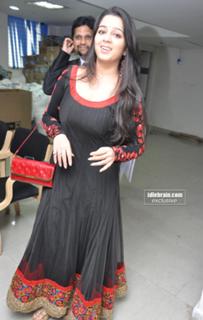 Charmi Kaur feet photo 7