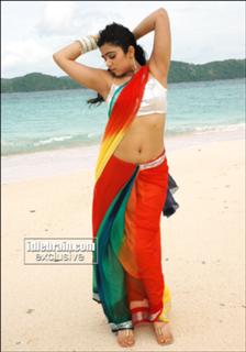 Charmi Kaur feet photo 3