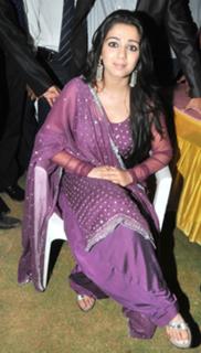 Charmi Kaur feet photo 18