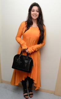Charmi Kaur feet photo 9