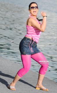 Charmi Kaur feet photo 17