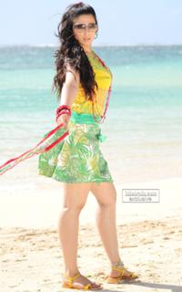 Charmi Kaur feet photo 4