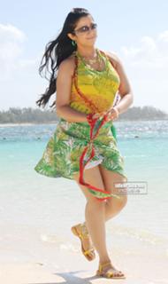 Charmi Kaur feet photo 5