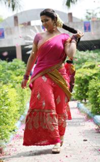 Charmi Kaur feet photo 12