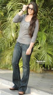Charmi Kaur feet photo 8