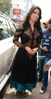 Charmi Kaur feet photo 15