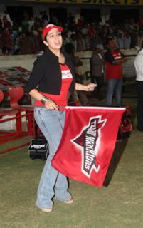 Charmi Kaur feet photo 11