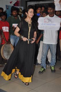 Charmi Kaur feet photo 2