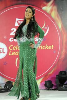 Charmi Kaur feet photo 16