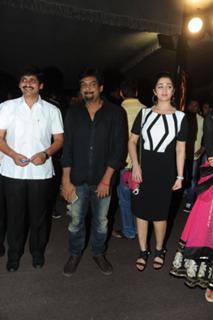 Charmi Kaur feet photo 4