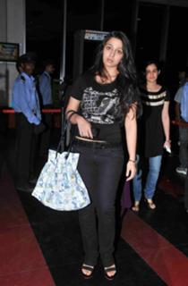Charmi Kaur feet photo 4