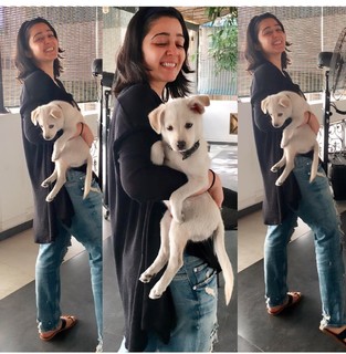 Charmi Kaur feet photo 1