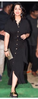 Charmi Kaur feet photo 19