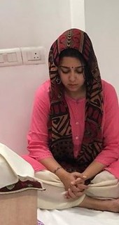 Charmi Kaur feet photo 14