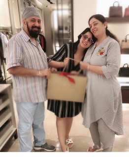 Charmi Kaur feet photo 8