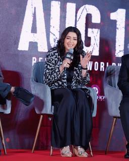 Charmi Kaur feet photo 10
