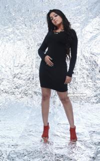 Charmi Kaur feet photo 11