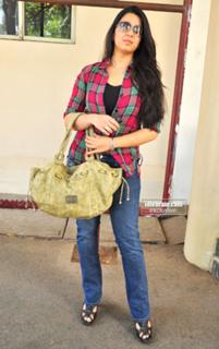 Charmi Kaur feet photo 9