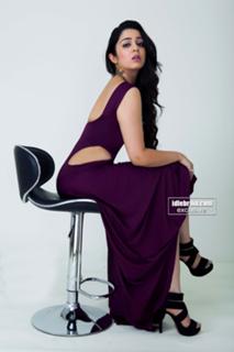 Charmi Kaur feet photo 17