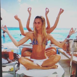 Chechu Bonelli feet photo 4