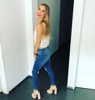 Chechu Bonelli feet photo 3
