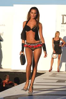 Chechu Bonelli feet photo 11