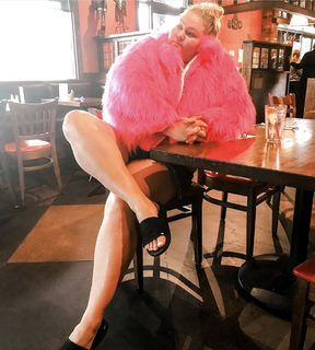 Chelcie Lynn feet photo 9