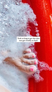 Chelcie Lynn feet photo 3