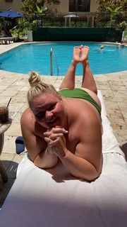 Chelcie Lynn feet photo 14