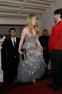 Chelsea Clinton feet photo thumbnail