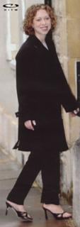 Chelsea Clinton feet photo thumbnail