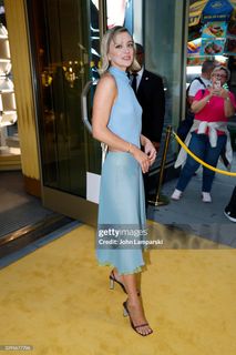 Chelsea Frei feet photo 2